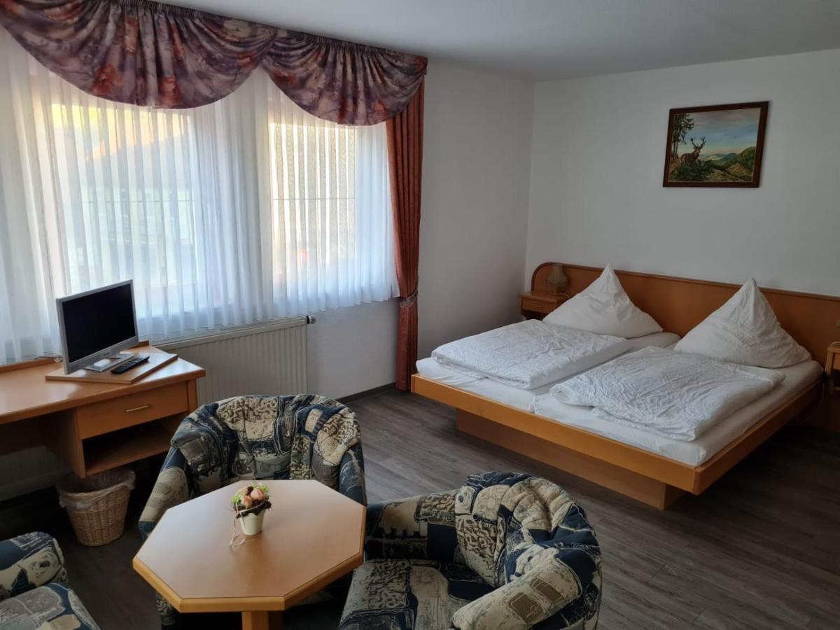 Pension Jung, Baeckerei-Konditorei & Cafe Ruhla Bagian luar foto